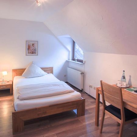 Hotel Ovelgoenner Hof ブクステフーデ エクステリア 写真