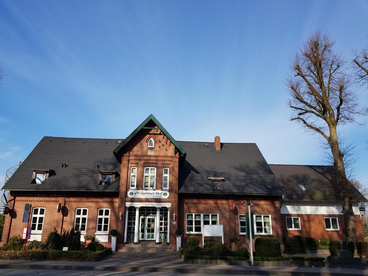 Hotel Ovelgoenner Hof ブクステフーデ エクステリア 写真