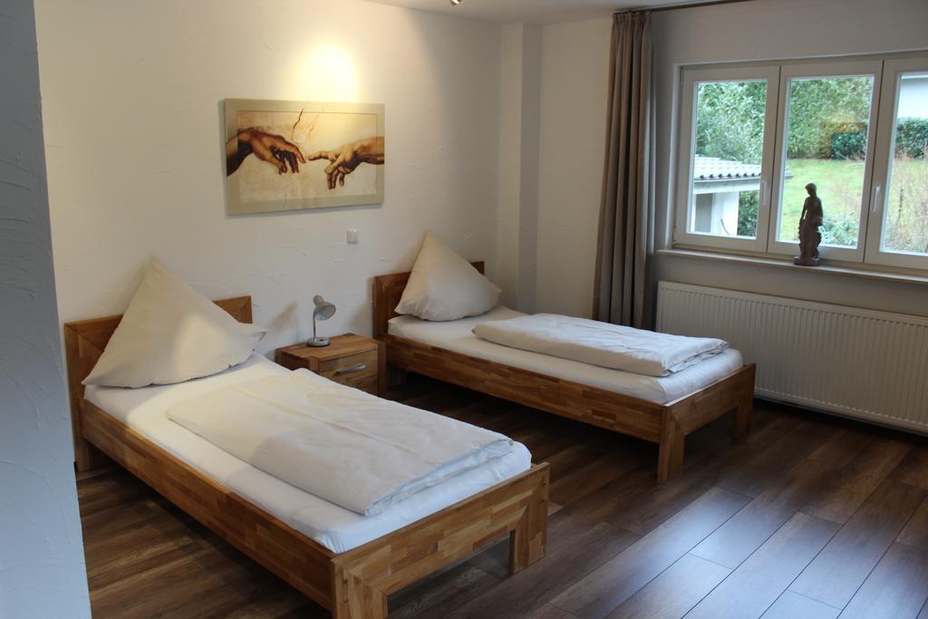 Hotel Ovelgoenner Hof ブクステフーデ エクステリア 写真