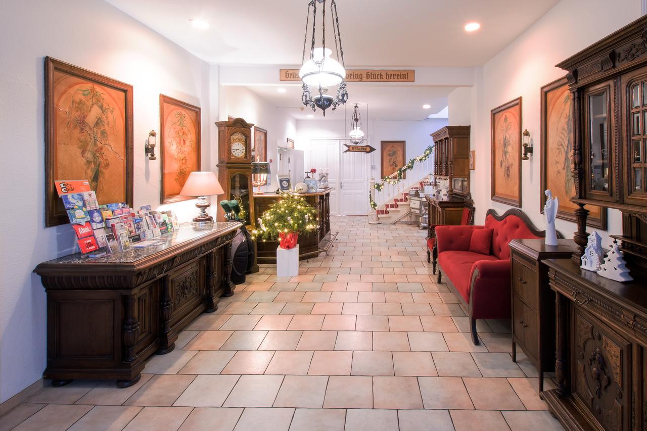 Hotel Ovelgoenner Hof ブクステフーデ エクステリア 写真